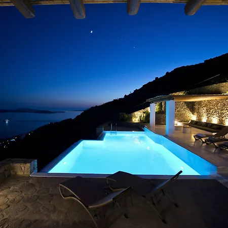 Diana Mykonos 4* Agios Ioannis Diakoftis